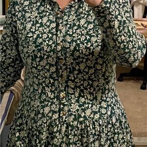 Eddie Bauer Green Floral Long Sleeve Midi Dress